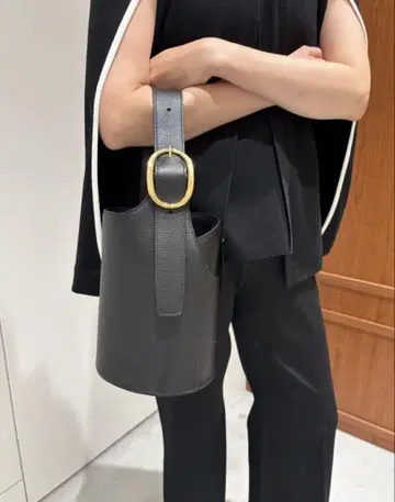ESCARGO BAG 블랙