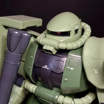1/48 메가 사이즈 모델 양산형 자쿠 완성품