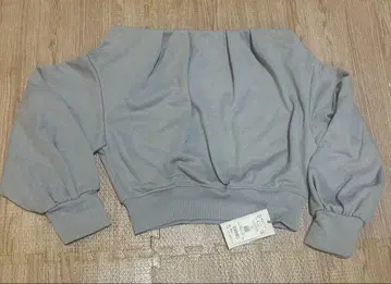 미사용 새상품 snidel 오프숄더 상의