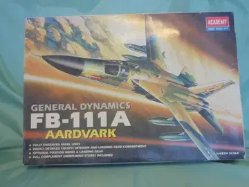 FB-111A Aardvark 1/48 스케일 모델 키트