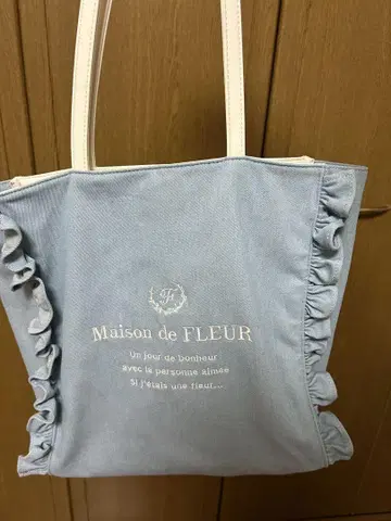 Maison de FLEUR 스카이블루 프릴 데님 토트백