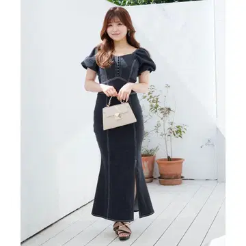 립 서비스 프론트 후크 데님 머메이드 원피스 (블랙)