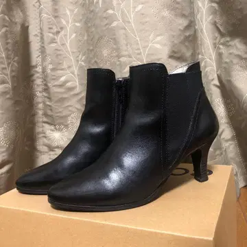 사이드 고어 부츠 BLACK