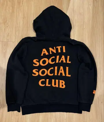 ANTI SOCIAL SOCIAL CLUB 후드티