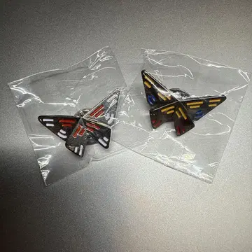 간사이 만박 컬럼비아관 2개 세트 핀 배지