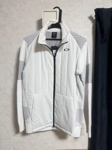 Oakley O-TECH WARM 화이트 자켓 사이즈 M