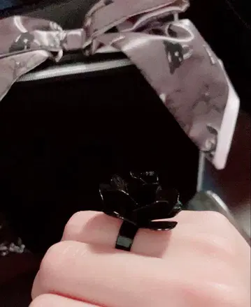 블랙 장미 반지 링 장미