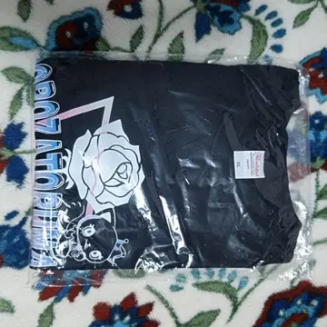 아도 로자 토마리 티셔츠 네이비 XL 사이즈 Ado [ 심장 ] 굿즈