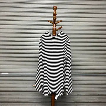 deadstock 러시아군 보더 셔츠 긴팔 블랙 x 미색 바스크 셔츠