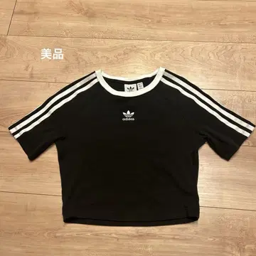 adidas 블랙 T셔츠 M 사이즈