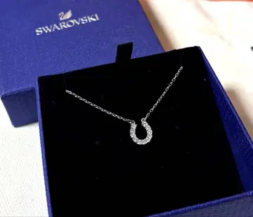 Swarovski 말굽 모양 목걸이