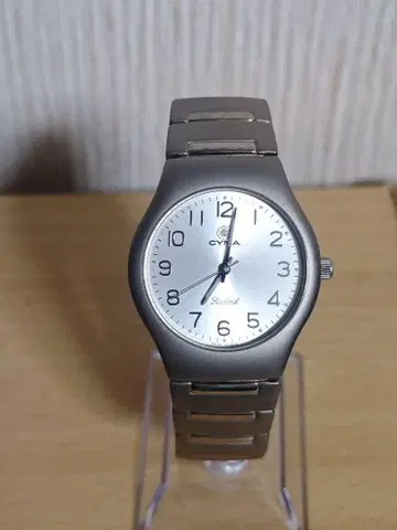 CYMA Sealord 쿼츠 티타늄제 작동품