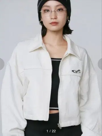 EMODA 스페이시 마크 숏 블루종