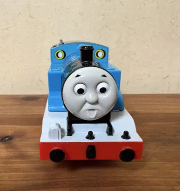 프라레일 토마스 본체와 토마스 시리즈 화차 6량