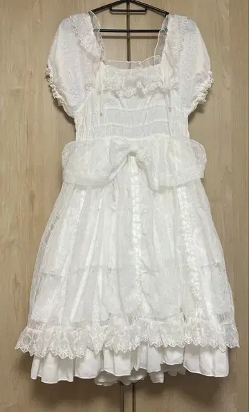 Vallee lys Mellow Melody Dress 화이트