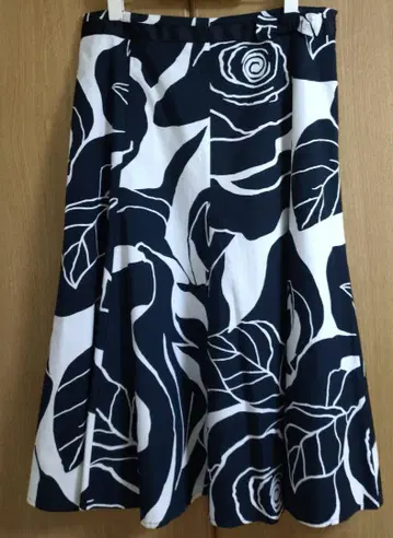 GALEANDE 플레어 스커트