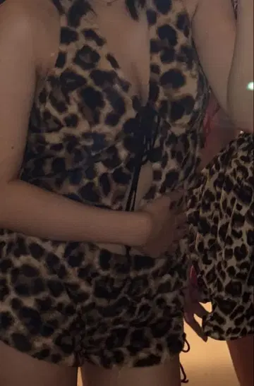 새상품급 레오파드 무늬 코스프레 SHEIN 할로윈 고양이