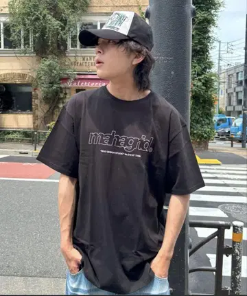 [ mahagrid ] THIRD LOGO TEE
