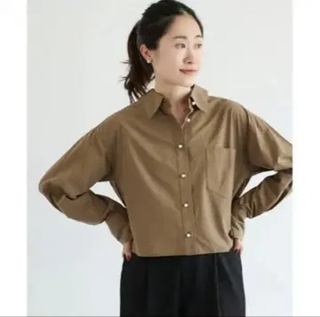 브라운 버튼업 셔츠 긴팔