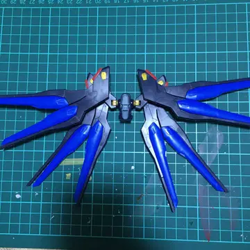 HG 스트라이크 프리덤 건담 백팩 드라군 비트
