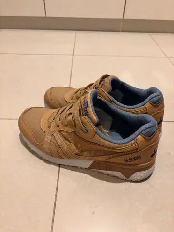 [ 최종 가격 ] DIADORA N9000