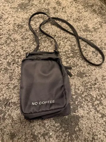 NO COFFEE 파우치