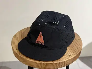 HERENESS FOCUS CAP