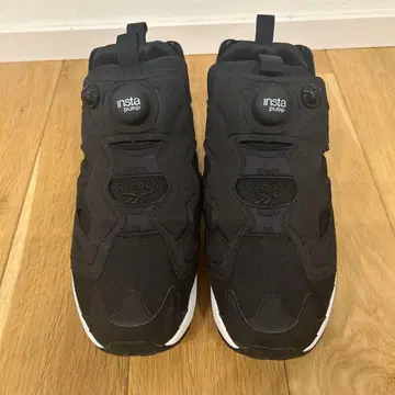 Reebok 펌프 퓨리 24.5cm