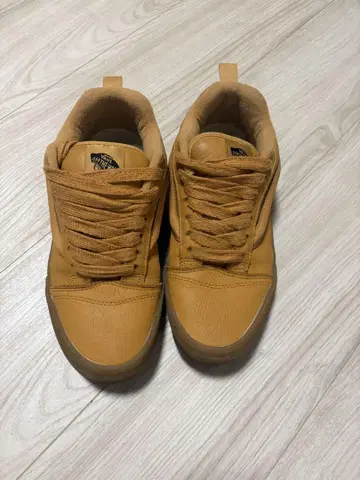 Vans 뉴스쿨 브라운 (박스 포함)