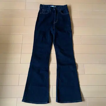 MOUSSY 플레어 23
