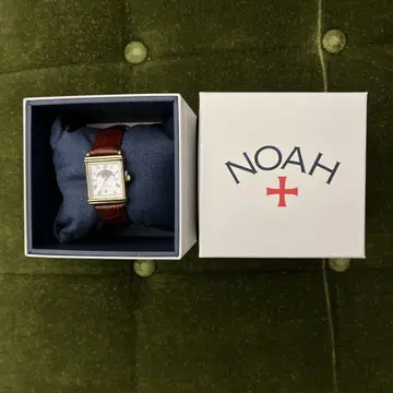 Noah x Timex 문 페이즈 워치