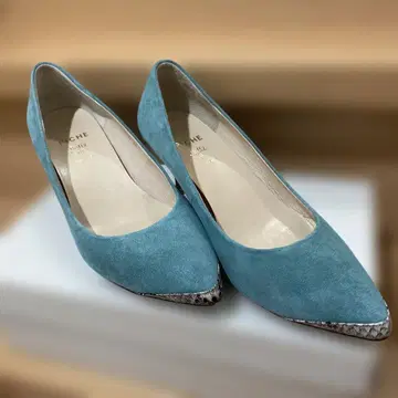 PICHE ABAHOUSE 피체 아바하우스 블루 펌프스