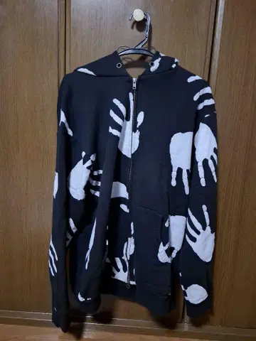 HEX ANTISTYLE 손 모양 후드티