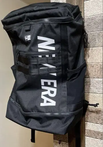 NEW ERA 박스팩 라지 46L 블랙