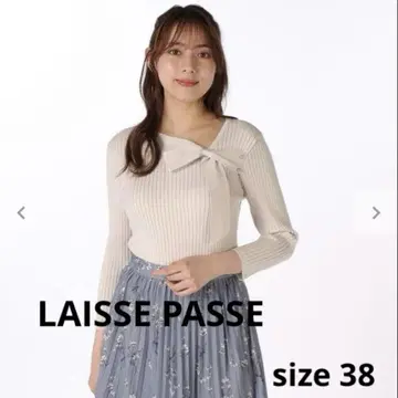 [ 새상품급 ] LAISSE PASSE 비대칭 리본 풀오버 38 사이즈