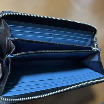 장지갑 새상품급