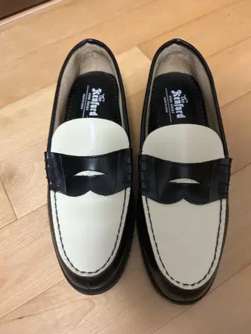 가죽 로퍼 화이트/블랙