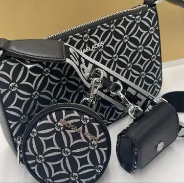 MICHAEL KORS 모노그램 숄더백