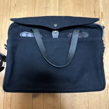 Filson 브리프 케이스 블랙