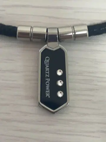 QUARTZ POWER 코란토츠테