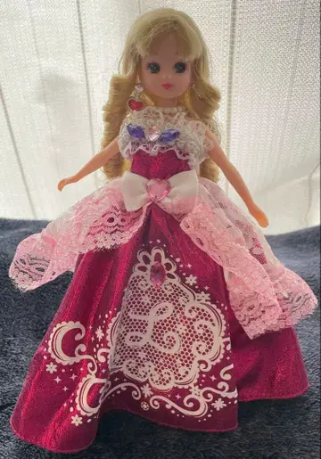 리카짱 인형 빨간색과 핑크색 드레스, 액세서리 세트