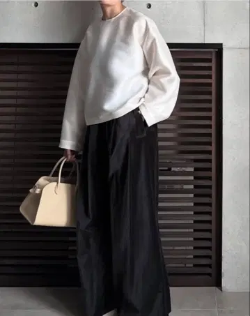 새상품 LOHEN BICOLOR CORD BLOUSE