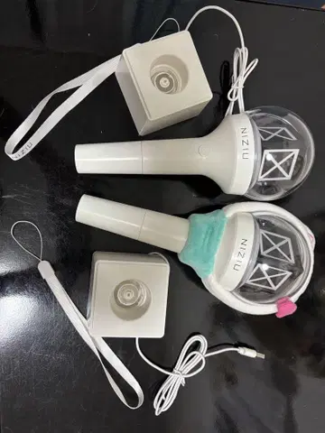 NiziU 공식 응원봉 2개 세트