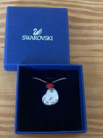 SWAROVSKI 펜던트 목걸이