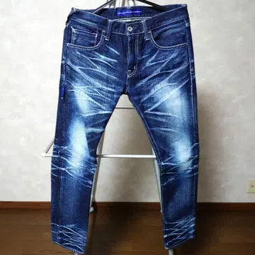 DENIM BY VANQUISH & FRAGMENT 데님