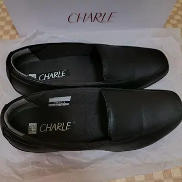 CHARLE 웰니스 타운 슈즈 블랙 24.5cm