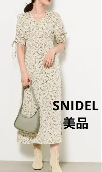 [새상품급] SNIDEL 전개 머메이드 프린트 원피스 민트 0사이즈