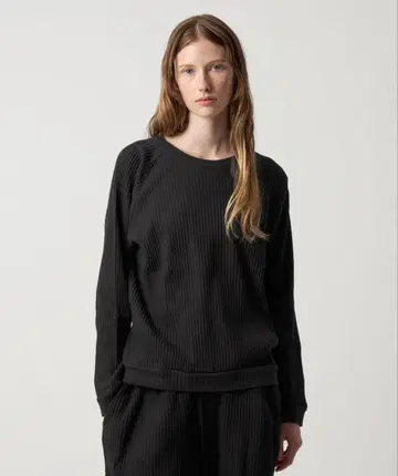 Baserange RIB SWEAT SHIRT 블랙