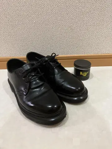 닥터마틴 3홀 부츠