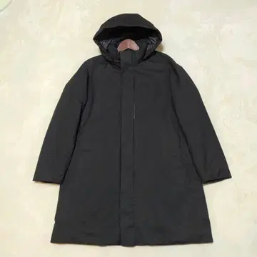 새상품급 UNIQLO XL 23AW 하이브리드 다운 코트 블랙